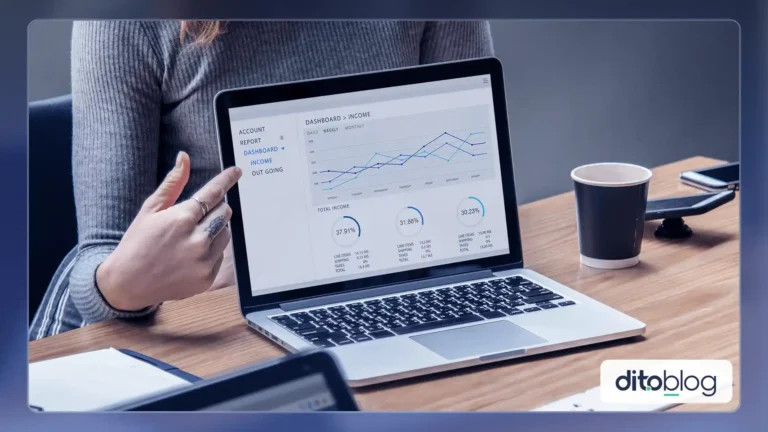 Notebook mostrando a tela de uma plataforma de CRM Completo